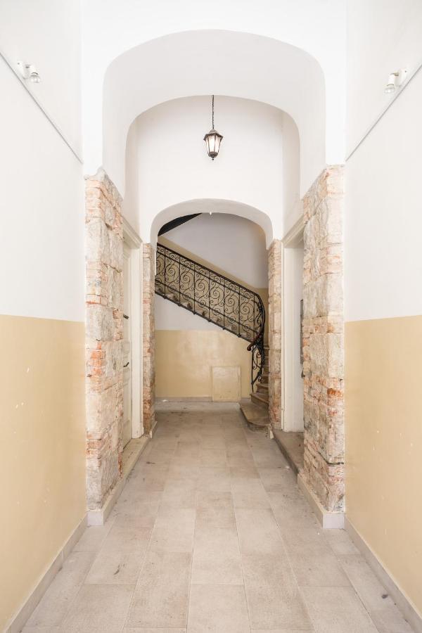 Maniva Old Town Luxury Rooms - Prime Spot By Riva Promenade Split Luaran gambar