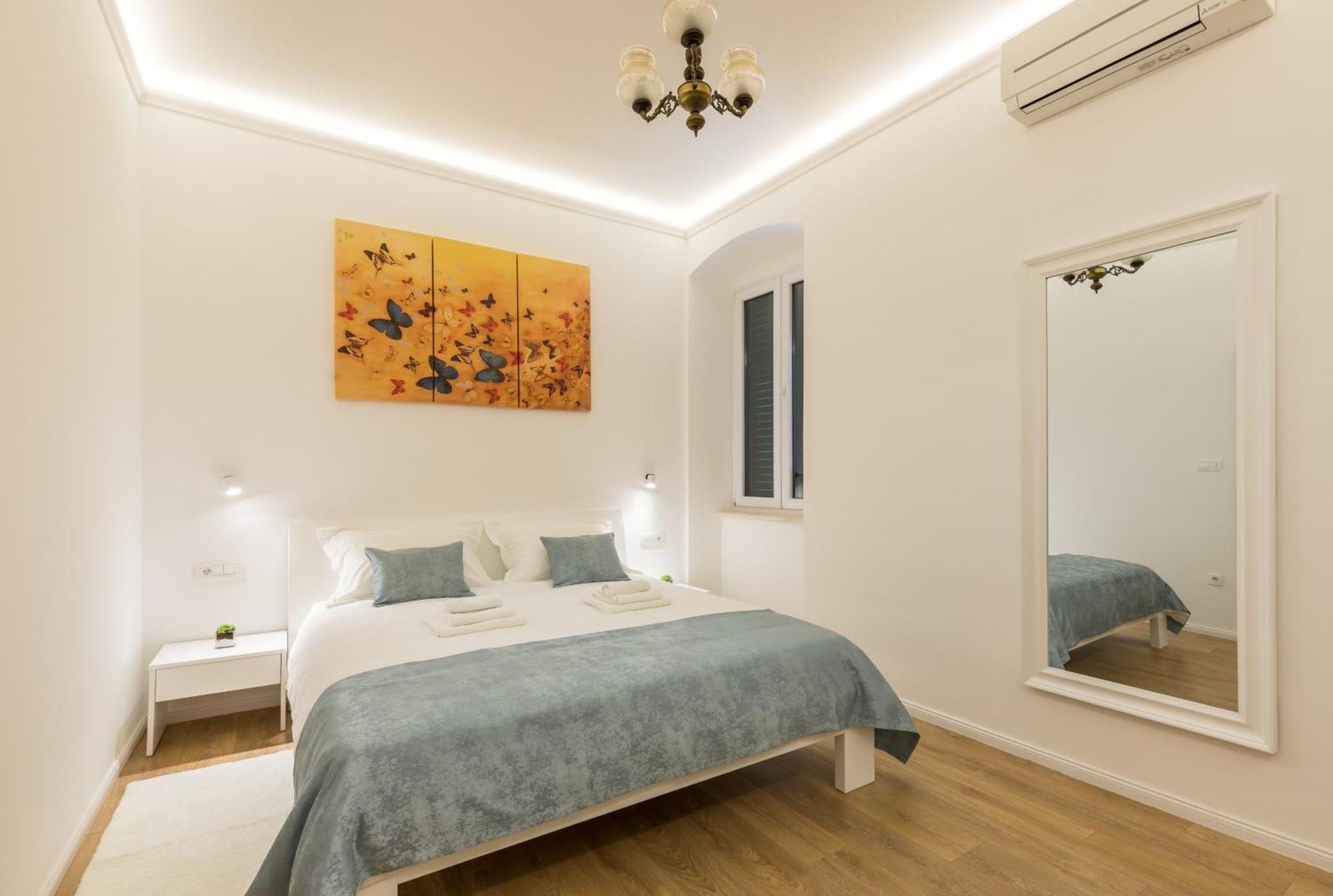 Maniva Old Town Luxury Rooms - Prime Spot By Riva Promenade Split Luaran gambar