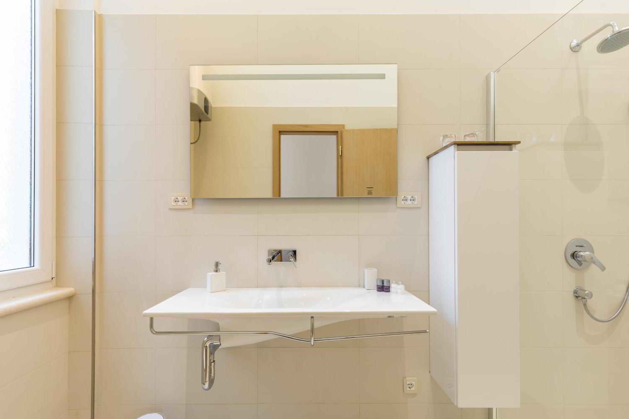 Maniva Old Town Luxury Rooms - Prime Spot By Riva Promenade Split Luaran gambar